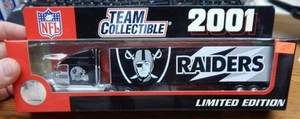 2001 WHITE ROSE COLLECTIBLES OAKLAND RAIDERS TRACTOR TRAILER DIE CAST 1/80 LQQK - Picture 1 of 1