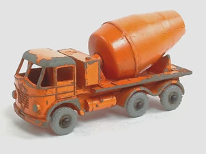 1960's Lesney Matchbox Series #26 Diecast 1958 Orange Foden Cement Mixer Truck - Picture 1 of 8