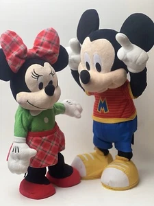 Disney Jr Mickey Mouse Head Shoulders Knees Toes Dancing Singing Plush Tested - Picture 1 of 6