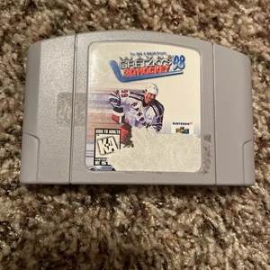 Wayne Gretzky's 3D Hockey '98 (Nintendo 64, N64, 1997) nur Originalkassette - Bild 1 von 3