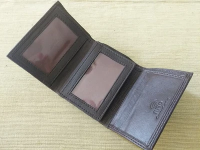 Men's RFID Blocking Premium Brown Leather Classic Trifold Wallet - NEW - Image 1 of 4