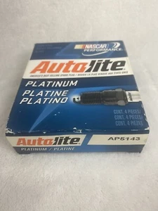(8) Autolite Platinum Spark Plugs - MPN AP5143 -  (2) 4 Packs  NEW IN BOX - Picture 1 of 1