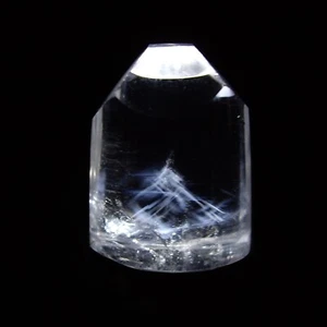 Clear Quartz w/ Feathery Blue Internal Light Refraction Phenomena 26.1cts - Picture 1 of 12