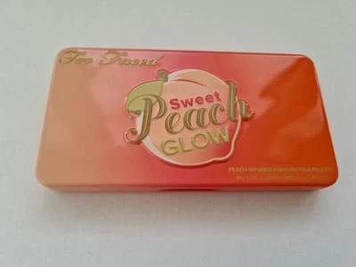 Too Faced SWEET PEACH GLOW Highlighting Palette Illuminator Blusher Bronzer NEW - Image 1 of 4