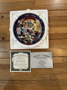Walt Disney Mickey And Minnie Through The Years "Mickey's Birthday Party" Plate - Picture 1 of 5