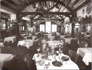 RESTAURANTE KARL RATZSCH vista interior MILWAUKEE, WI anuncio postal 4x6 - Imagen 1 de 2