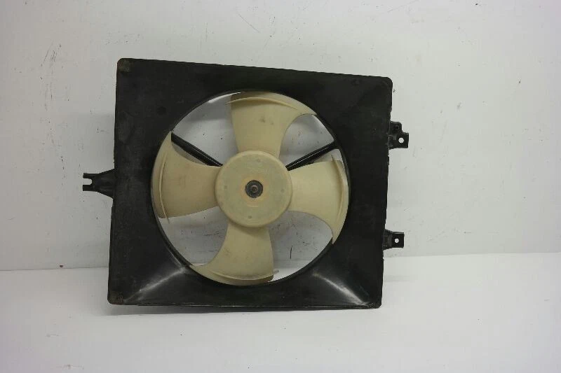 Honda Accordr 1998-2002 Ventilador de radiador Motor Ventilador Conjunto Condensador Fabricante de equipo original Foto 1 de 4