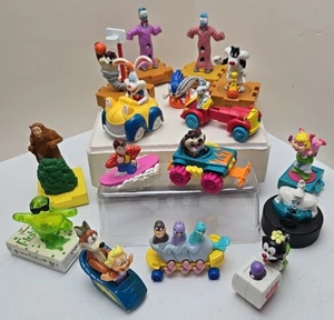 Vintage 1990’s Lot Of 16 McDonald’s Happy Meal Toys Space Jam Toons Oz and More - Picture 1 of 12