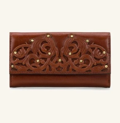 Cartera Patricia Nash Terresa Colección Feligree Cuero Tostado Tachonada RFID Foto 1 de 4