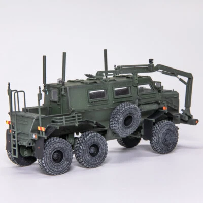 1/72 T-Model Buffalo Lightning Protection Vehicle Model Big Buffalo US Army 2004 - Image 1 of 4