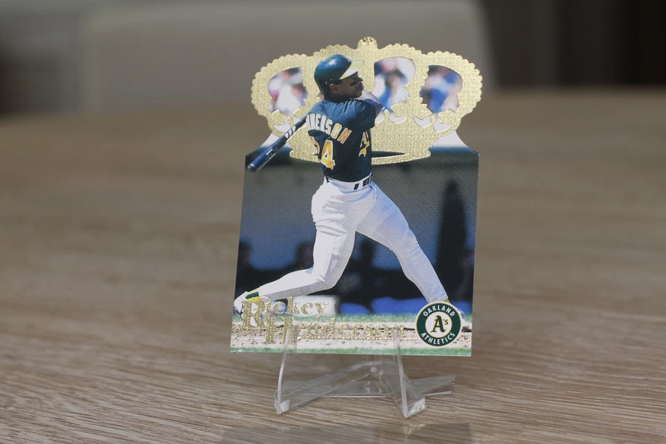 1996 Pacific Crown Collection - Gold Crown Die-Cuts Rickey Henderson #DC-9 - Image 1 of 2