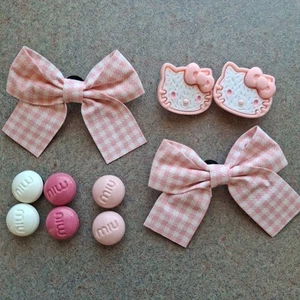 10pcs Hello Kitty Kawaii Shoe Charms For Shoes Decorating MIU MIU Bows Dots - Picture 1 of 4