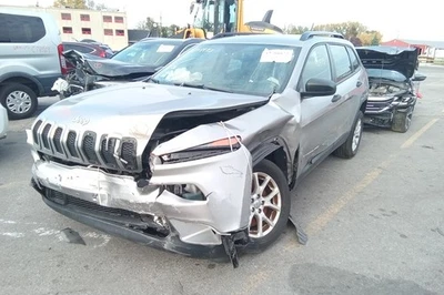 2015 Jeep Cherokee 2.4L Engine Motor OEM 135K Miles - LKQ437690394 - Image 1 of 4