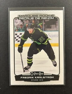 Fredrik Karlstrom - 2022-23 O-Pee-Chee Marquee Rookie RC #588 - Dallas Stars - Bild 1 von 2