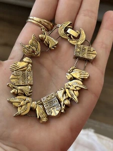 Vintage Plättchen Bettelarmband goldfarben Metall Engel Herz 7 Zoll - Bild 1 von 3
