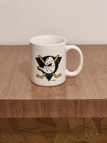 Anaheim Mighty Ducks Mug Vintage 1993 Cover