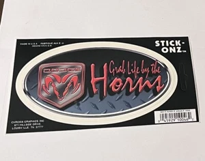 Stick-Onz Dodge Ram ""Grab Life By The Horns"" ~ pegatina ovalada de 5 1/4" ~ auto, camioneta - Imagen 1 de 1