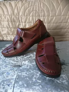 CLARKS UNSTRUCTED RECLINE MENS LEATHER CLOSED TOE SANDALS/CASUAL SHOES 10G WRN 1 - Picture 1 of 6
