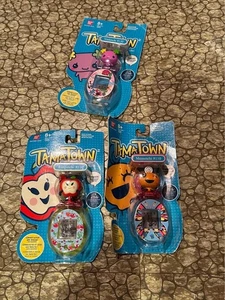 Tamagotchi TamaTown Gotchi Figures - Lot of 3 - Picture 1 of 2