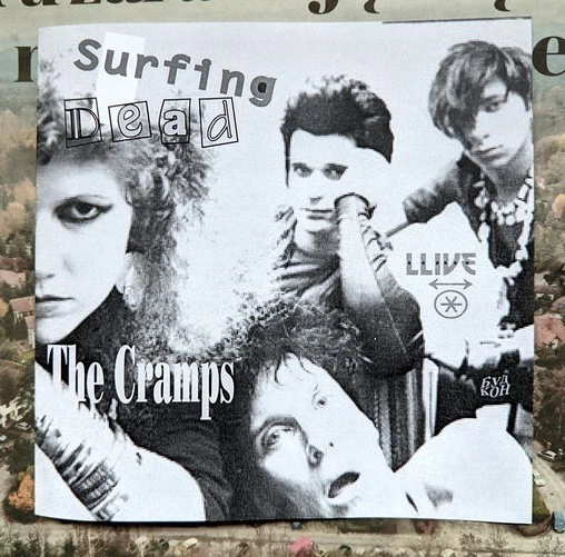 THE CRAMPS 6" flexi SURFING DEAD Russian 2 diff.  vinyl col.  brown, blue - Image 1 of 1