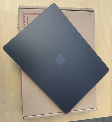 MICROSOFT Surface Laptop 7 15" ( X-Elite 12-Core/ 1TB / 32GB )Händler - Bild 1 von 3