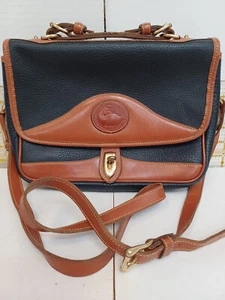 Vintage Dooney & Bourke All Weather Essex Brown  Pebbled Crossbody Handbag Purse - Picture 1 of 5