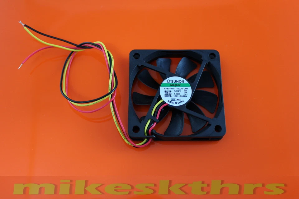 L.298-1  PC Axiallüfter Lüfter 60x60x10 12V 1,42W 0,108A 27,55m³/h 3pol. ves.DHL - Bild 1 von 1