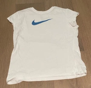 Youth Girls Size Large The NIKE TEE White with Blue Patterned Swoosh - Picture 1 of 3