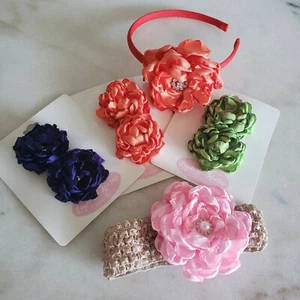 Girl's Handmade Jeweled Silk Flower Clips & Headbands.~ NEW~ Set Of 5  - Picture 1 of 10