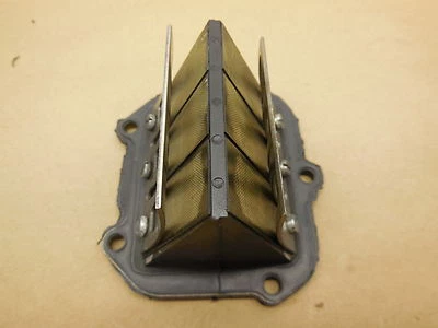 1990 KTM 300 MX Intake reed cage reeds valve valves 90 300MX - Image 1 of 4