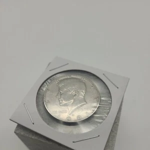 1981 d kennedy half dollar - Picture 1 of 4