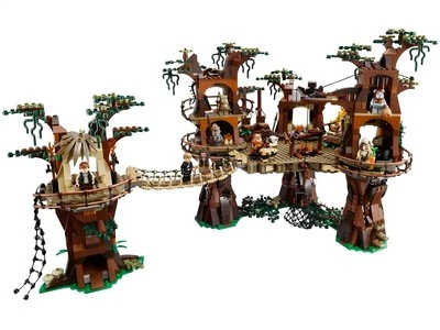 Ungebautes Lego Star Wars: Ewok Village (10236) mit 1990 Teilen. Generic Bricks - Bild 1 von 2