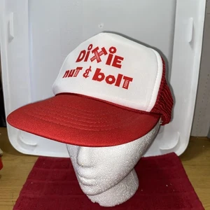 De colección Dixie Tuerca y Perno Snapback Trucker Sombrero Gorra Malla Cuerda Rojo Blanco Malla - Imagen 1 de 10