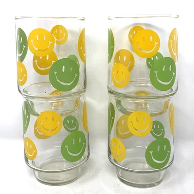 Juego de 4 vasos de vidrio apilables LIBBEY SMILEY FACE de colección años 70 verde amarillo Foto 1 de 4