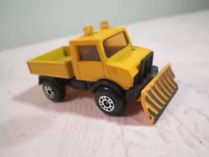 Gelbe Matchbox Unimog Lesney Stahl Metall Pflug LKW Spielzeug - England - Bild 1 von 10