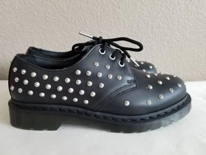New Dr. Martens 1461 stud shoes.wsz10.msz9. - Picture 1 of 7