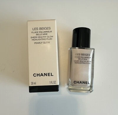 Chanel Les Beiges Sheer Healthy Glow Highlighting Fluid PEARLY GLOW 1fl.oz / 30m - Image 1 of 3