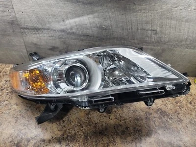 AFTERMARKET | Faro halógeno Toyota Sienna 2011-2020 (derecha, pasajero) Foto 1 de 4