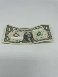 2003 (UN DOLLARO) - FANTASIA - DOVE SI TROVA BANCONOTA GEORGE.COM con FRANCOBOLLI SPECIALI - Foto 1 di 4