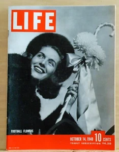 Life Magazine - October 14, 1940 - Football Flowers cover - Propaganda posters - Picture 1 of 2