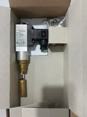 Danfoss MBC8100 061B800566 thermostats-NEW - Image 1 of 2