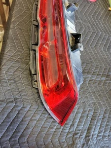 2014 2015 Camaro ZL1 SS RS RH Passenger SIDE LED Tail Light Tail Lamp OEM GM - Picture 1 of 4