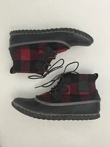 Sorel Out N About Ankle Boots Red & Black Buffalo Plaid Check Shoes Women’s Sz 8 - Picture 1 of 10