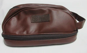 Penguin by Munsingwear Toiletries Travel Bag in Faux Leather Brown Side Handle - Picture 1 of 6