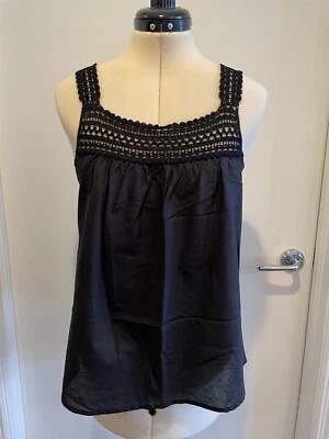 Camiseta sin mangas Vince negra de encaje a ganchillo talla S Foto 1 de 4