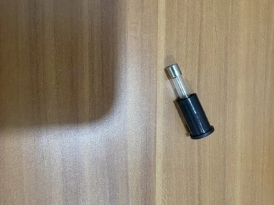 Tapa portafusibles de repuesto para Klipsch Promedia 2.1 2A 2 amperios 5X20 mm Foto 1 de 2