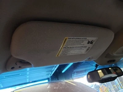 Driver Left Sun Visor With Illumination Fits 05-07 ENVOY 1007732 Foto 1 de 4