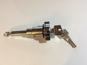 NEW (repro) Triumph Spitfire 1500 & MK4 Boot Lock Turnbutton and Keys 722675Z - Picture 1 of 5