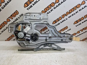 2005 HYUNDAI SANTA FE MK1 RIGHT FRONT WINDOW REGULATOR MOTOR 82480-26020 - Picture 1 of 4