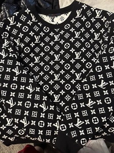 LOUIS VUITTON Black/White Monogram Sweater XLarge - Picture 1 of 5
